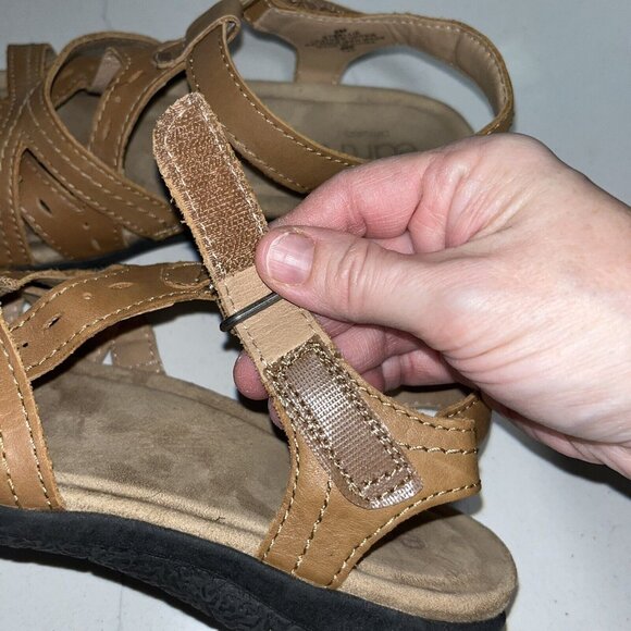Earth Origins Sellie Strappy Sandal Tan Size 9 - Picture 7 of 11